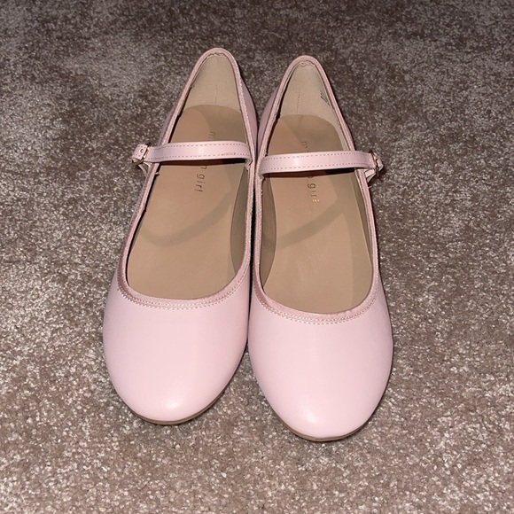 Steve Madden Girl Tutuu Block Heel Mary Janes Pink Block Heel - size 8 NWT - Picture 2 of 6